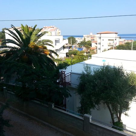Apartments Nurkovic Dobra Voda Habitación foto