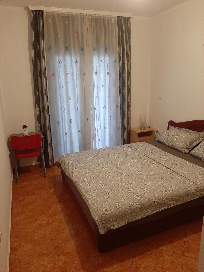 Apartments Nurkovic Dobra Voda Habitación foto